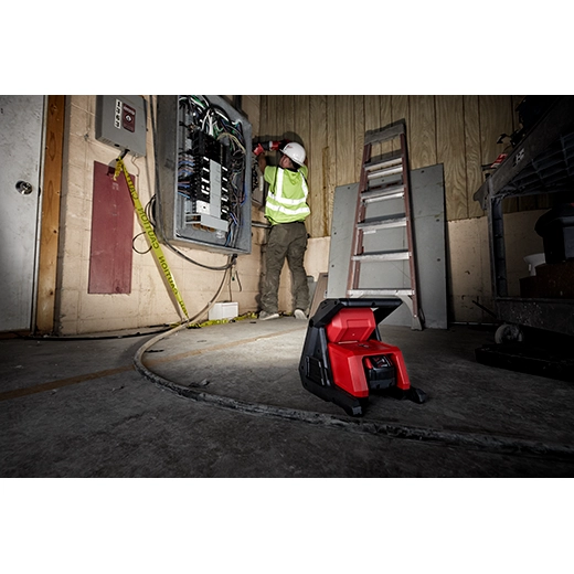 2366-20 - M18™ ROVER™ Dual Power Flood Light