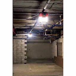 - Radius M18 LED Compact Site Light