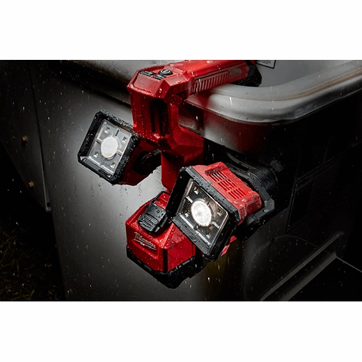 2122-20 - M18™ Utility Bucket Light